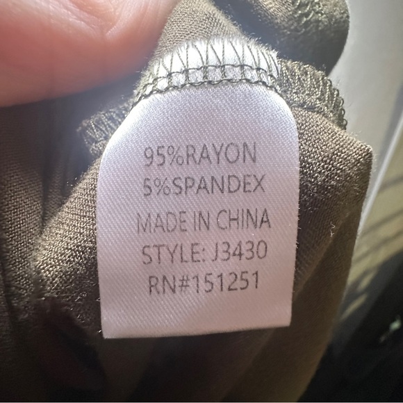 JODIFL Green Olive Crossing Straps Across Chest Size Large - Picture 6 of 6